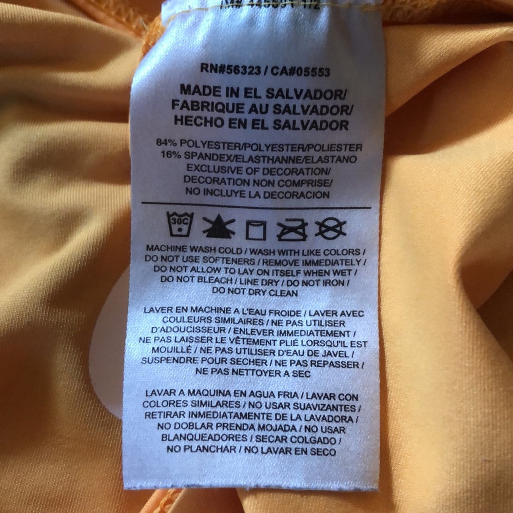 ⭐️ Nike Pro Classic logo racer back stretch sports pretty tangerine top - Picture 6 of 6